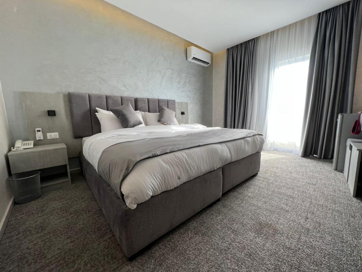 Kaya Hotel Ammán Kültér fotó