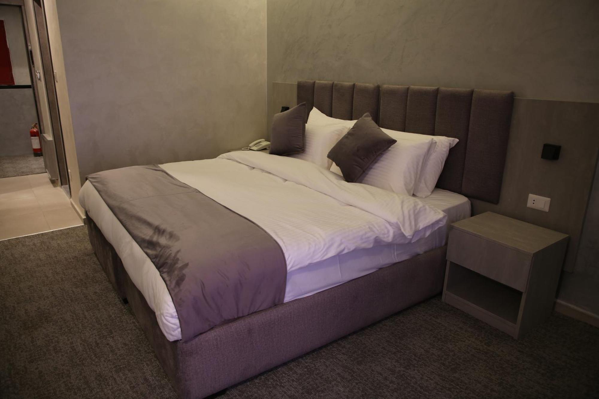 Kaya Hotel Ammán Kültér fotó