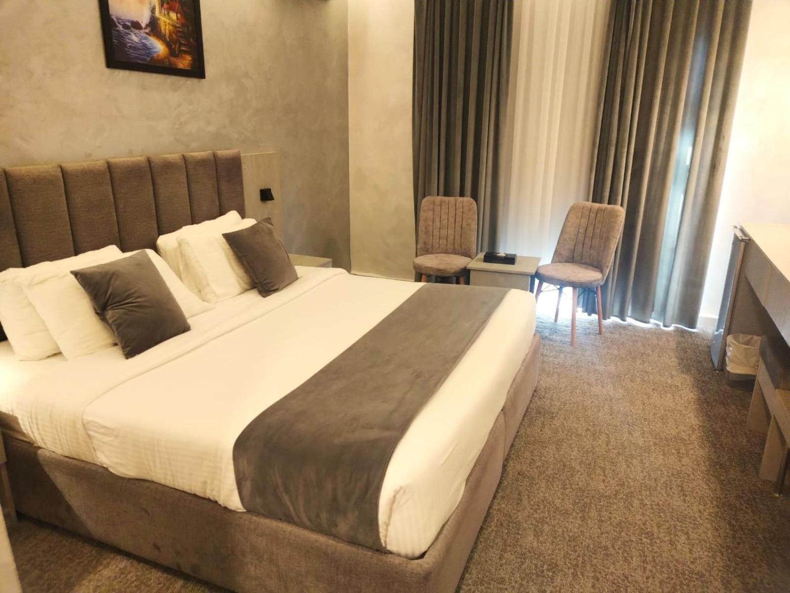 Kaya Hotel Ammán Kültér fotó